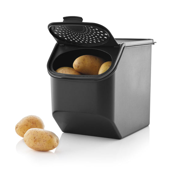 Potatoes 🥔 love the PotatoSmart 👌 #tupperware